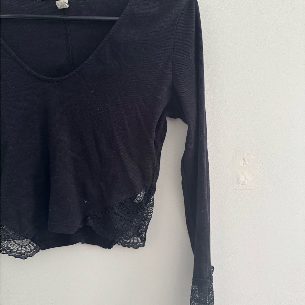 Cropped & Lace Long Sleeve from Free People - Picture 4 of 6